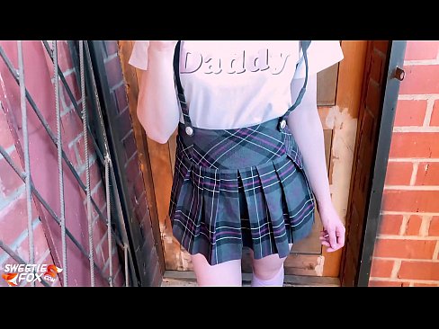 ❤️ Schoolgirl Mengisap penisnya dalam-dalam dan meniduri alih-alih kelas. ☑ Video porno di id.cbddeluxe.top