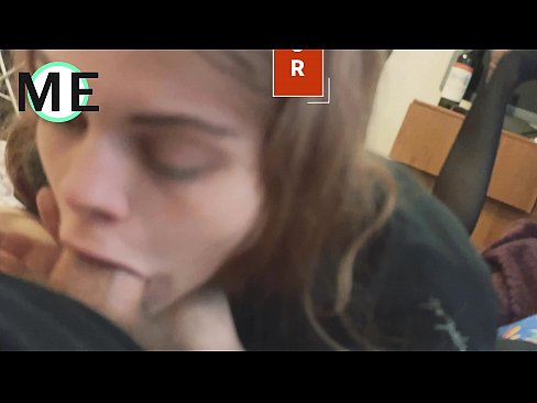 ❤️ Kontol tenggorokan, stoking robek dan tumit robek senang bertemu ☑ Video porno di id.cbddeluxe.top